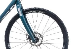 Giant Revolt 1 Medium Bike - 2016 15 Giant Revolt 1 Medium Bike - 2016 -Professional Bicycle Discount Store BCY10692 BJ 05