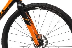 Giant TCX Advanced Pro 2 Cyclocross Bike - 2018, Large 16 Giant TCX Advanced Pro 2 Cyclocross Bike - 2018, Large -Professional Bicycle Discount Store BCY11468 MJ 05