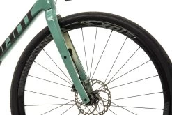 Giant Revolt Advanced 0 Gravel Bike - 2020, Med/Large -Professional Bicycle Discount Store BCY11725 MJ 05