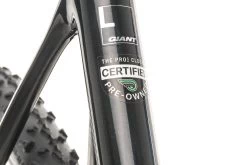 Giant TCX Advanced Pro Cyclocross Bike - 2019, Large -Professional Bicycle Discount Store BCY12716 PH1 03