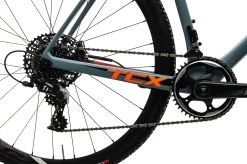 Giant TCX Advanced SX Gravel Bike - 2018, X-Large 14 Giant TCX Advanced SX Gravel Bike - 2018, X-Large -Professional Bicycle Discount Store BCY13139 PH2 04