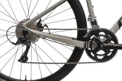 Giant Revolt 2 Gravel Bike - 2021, Medium -Professional Bicycle Discount Store BGR10330 PH1 04