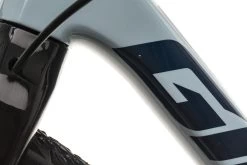 Giant Revolt Advanced 3 Gravel Bike - 2021, Large -Professional Bicycle Discount Store BGR10488 PH1 08