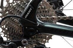 Giant Revolt Advanced 0 Gravel Bike 2021, Med/Large 16 Giant Revolt Advanced 0 Gravel Bike 2021, Med/Large -Professional Bicycle Discount Store BGR11223 PH2 07