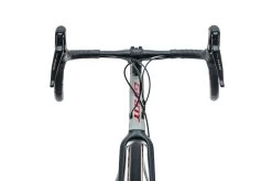 Giant Revolt Advanced 2 Gravel Bike - 2020, Large 16 Giant Revolt Advanced 2 Gravel Bike - 2020, Large -Professional Bicycle Discount Store BGR11290 PH1 06