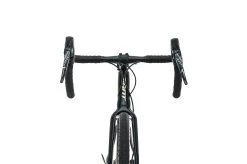 Giant Revolt Advanced Pro Gravel Bike - 2020, Medium 17 Giant Revolt Advanced Pro Gravel Bike - 2020, Medium -Professional Bicycle Discount Store BGR11533 PH1 06