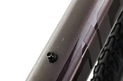 Giant Revolt Advanced 2 Gravel Bike - 2021, Med/Large 19 Giant Revolt Advanced 2 Gravel Bike - 2021, Med/Large -Professional Bicycle Discount Store BGR11815 PH1 08