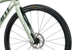 Giant Revolt Advanced 2 Gravel Bike - 2021, X-Small 16 Giant Revolt Advanced 2 Gravel Bike - 2021, X-Small -Professional Bicycle Discount Store BGR11872 PH1 05