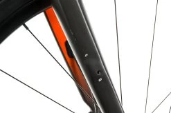 Giant Revolt Advanced 3 Gravel Bike - 2021, Medium -Professional Bicycle Discount Store BGR12123 PH2 08