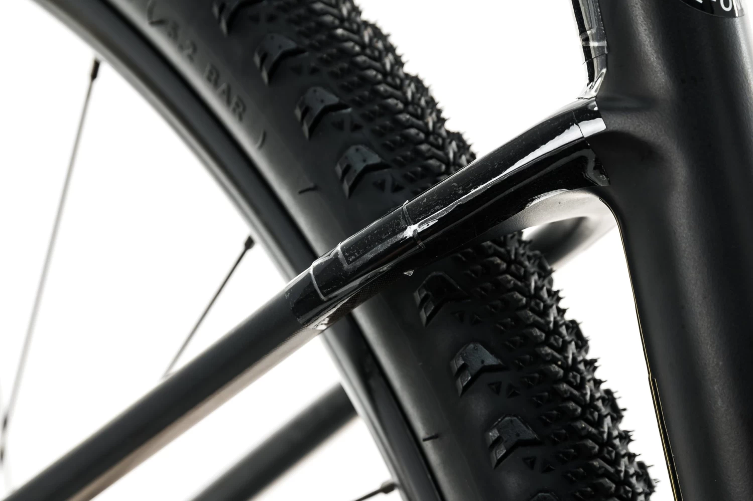 Giant Revolt Advanced 3 Gravel Bike - 2022, Med/Large 9 Giant Revolt Advanced 3 Gravel Bike - 2022, Med/Large - Image 7