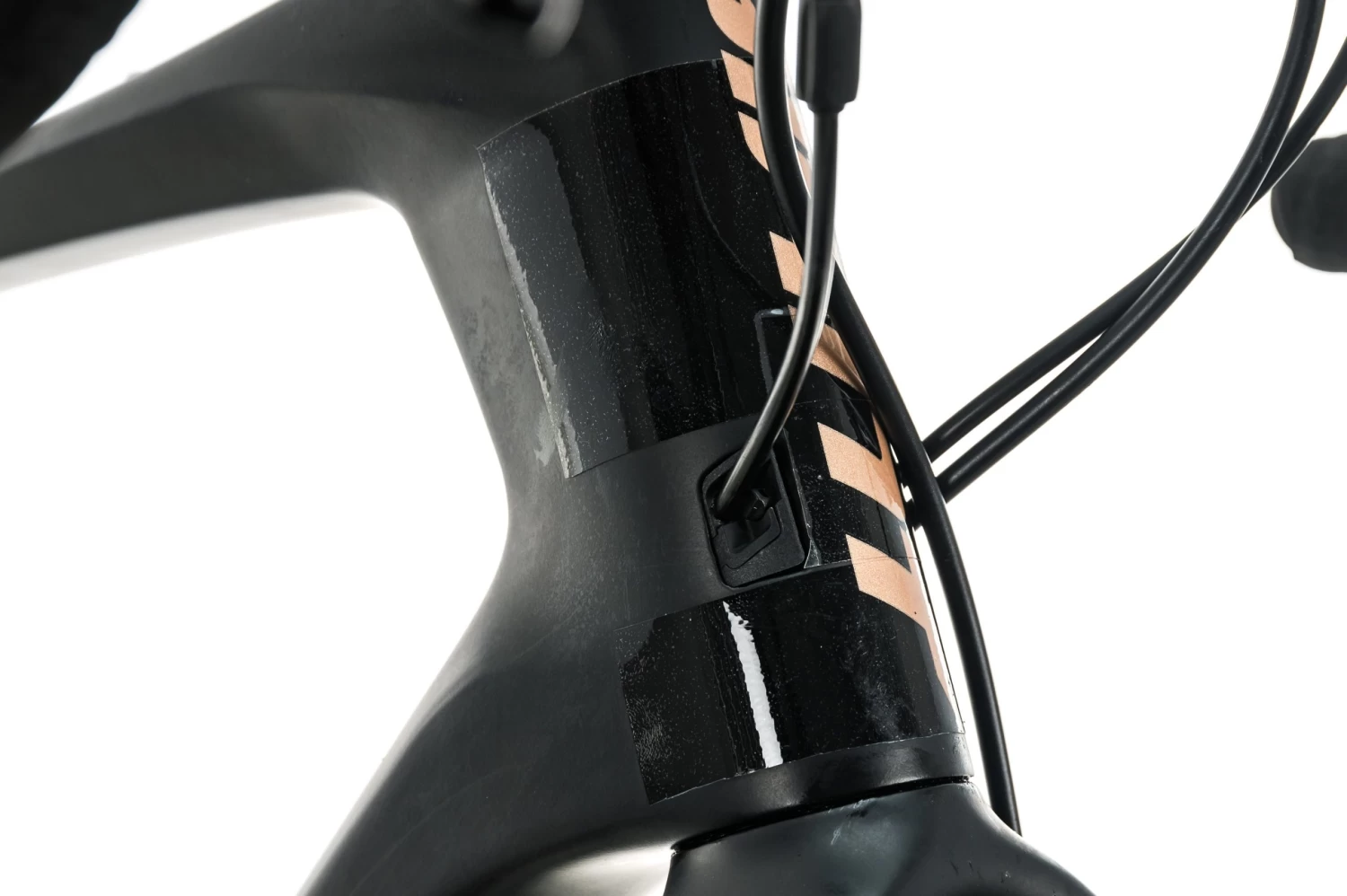 Giant Revolt Advanced 3 Gravel Bike - 2022, Med/Large 10 Giant Revolt Advanced 3 Gravel Bike - 2022, Med/Large - Image 8