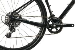 Giant Revolt Advanced Gravel Bike - 2019, Medium -Professional Bicycle Discount Store BGR12673 PH2 04