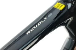 Giant Revolt Advanced Gravel Bike - 2020, X-Large -Professional Bicycle Discount Store BGR12921 PH2 07