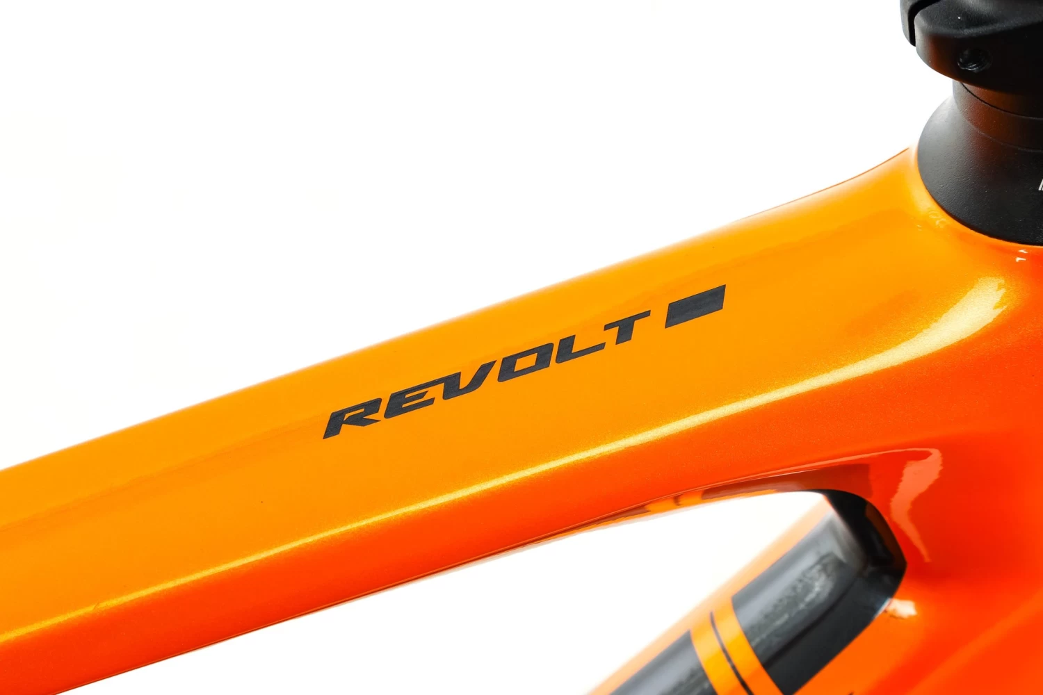 Giant Revolt Advanced 2 Gravel Bike - 2019, Medium 9 Giant Revolt Advanced 2 Gravel Bike - 2019, Medium - Image 7