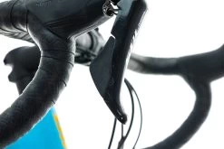 Giant Revolt Advanced 2 Gravel Bike - 2020, Med/Large -Professional Bicycle Discount Store BGR13028 PH2 08