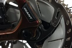 Giant Revolt Advanced Pro 1 Gravel Bike - 2021, Med/Large 21 Giant Revolt Advanced Pro 1 Gravel Bike - 2021, Med/Large -Professional Bicycle Discount Store BGR13445 PH 10