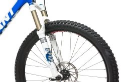 Giant Anthem X2 Large Bike - 2010 -Professional Bicycle Discount Store BMT10549 CT 05