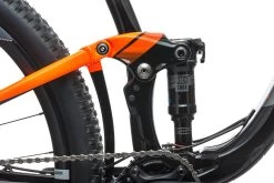 Giant Anthem Advanced 2 Medium Bike - 2017 -Professional Bicycle Discount Store BMT10821 BJ 05