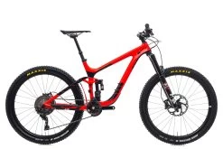 Giant Reign Advanced 1 Medium Bike - 2017