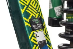 Giant Faith 0 Large Bike - 2011 14 Giant Faith 0 Large Bike - 2011 -Professional Bicycle Discount Store BMT12388 CT 03