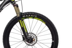 Giant Stance 2 Large Bike - 2018 16 Giant Stance 2 Large Bike - 2018 -Professional Bicycle Discount Store BMT12519 BJ 06