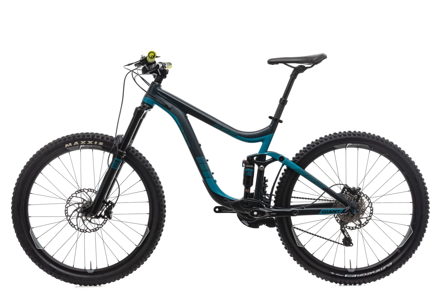 Giant Reign 2 Mountain Bike - 2015, Medium 4 Giant Reign 2 Mountain Bike - 2015, Medium - Image 2