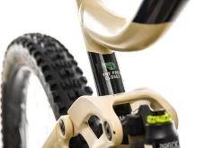 Giant Reign SX 1 Mountain Bike - 2019, Medium 14 Giant Reign SX 1 Mountain Bike - 2019, Medium -Professional Bicycle Discount Store BMT13946 DD 3