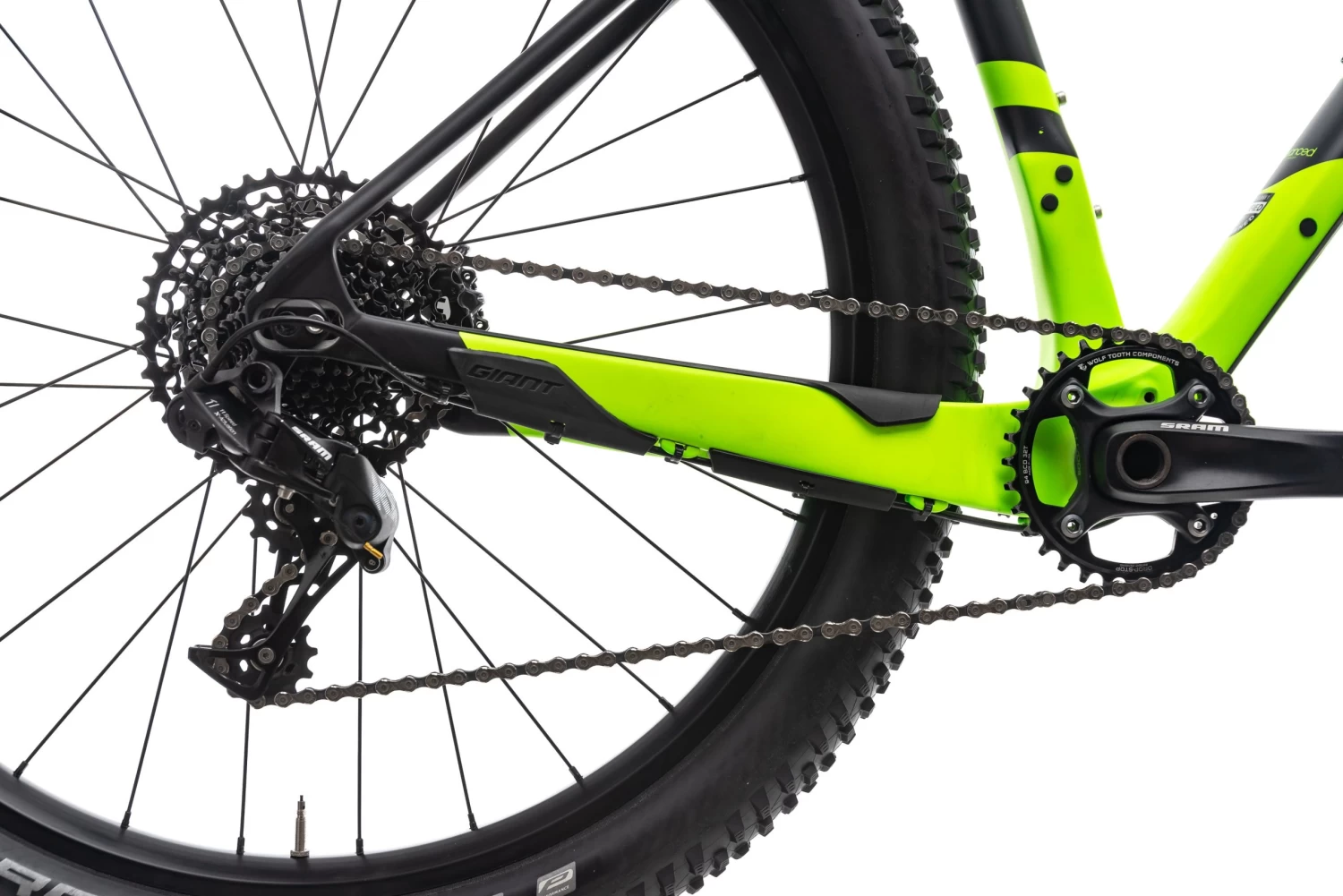 Giant XTC Advanced 27.5+ 2 Mountain Bike - 2018, Large 6 Giant XTC Advanced 27.5+ 2 Mountain Bike - 2018, Large - Image 4