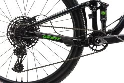 Giant Anthem 2 Mountain Bike - 2019, Medium -Professional Bicycle Discount Store BMT14080 CM 13