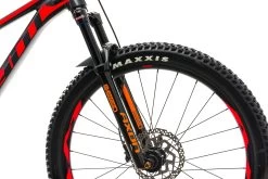 Giant Stance 2 Mountain Bike - 2019, Medium -Professional Bicycle Discount Store BMT14083 CM 06