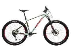 Giant Fathom 2 Mountain Bike - 2019, Medium