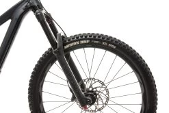 Giant Reign 2 Mountain Bike - 2019, Small -Professional Bicycle Discount Store BMT15275 MJ 06