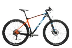 Professional Bicycle Discount Store 2 Giant XTC Advanced 2 Mountain Bike - 2017, Large