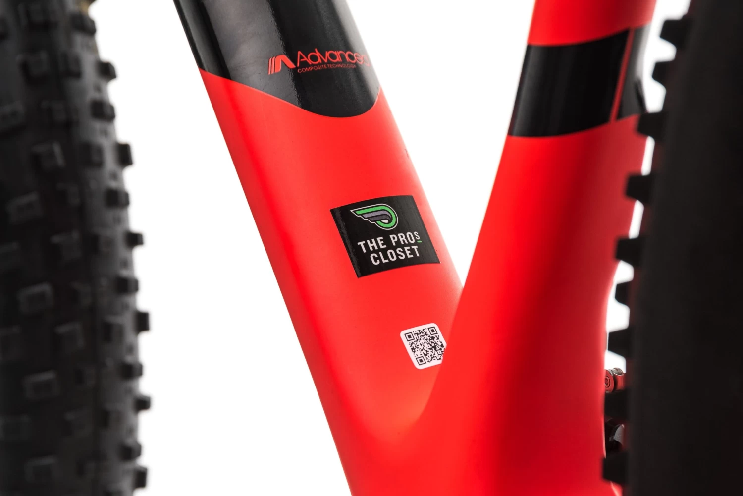 Giant XTC Advanced 27.5+ 1 Mountain Bike - 2017, Medium 5 Giant XTC Advanced 27.5+ 1 Mountain Bike - 2017, Medium - Image 3