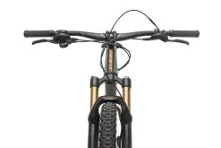 Giant Fathom 2 Mountain Bike - 2018, Medium -Professional Bicycle Discount Store BMT19521 PH1 06
