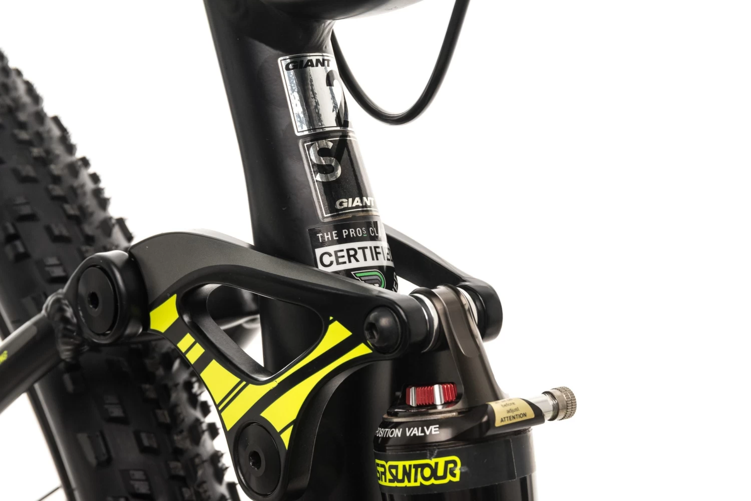 Giant Stance 2 Mountain Bike - 2018, Small 5 Giant Stance 2 Mountain Bike - 2018, Small - Image 3