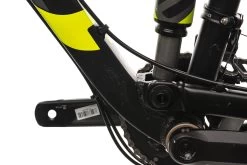 Giant Stance 2 Mountain Bike - 2018, Small 20 Giant Stance 2 Mountain Bike - 2018, Small -Professional Bicycle Discount Store BMT19596 PH1 09