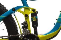 Giant Reign 27.5 2 Mountain Bike - 2016, Medium 16 Giant Reign 27.5 2 Mountain Bike - 2016, Medium -Professional Bicycle Discount Store BMT20479 PH1 05