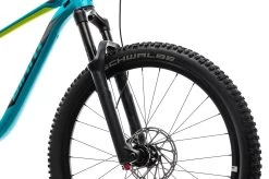 Giant Anthem SX 2 Mountain Bike - 2017, Medium -Professional Bicycle Discount Store BMT20658 PH2 06