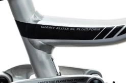 Giant Trance 27.5 1 Mountain Bike - 2015, Small 18 Giant Trance 27.5 1 Mountain Bike - 2015, Small -Professional Bicycle Discount Store BMT21305 PH2 07