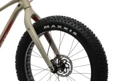 Giant Yukon 2 Fat Bike - 2020, Large -Professional Bicycle Discount Store BMT21580 PH1 05