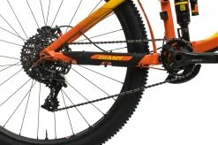 Giant Reign 27.5 1 Mountain Bike - 2015, Large -Professional Bicycle Discount Store BMT21957 PH1 03