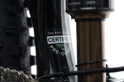 Giant Trance Advanced 1 Mountain Bike - 2017, Large -Professional Bicycle Discount Store BMT22791 PH1 03