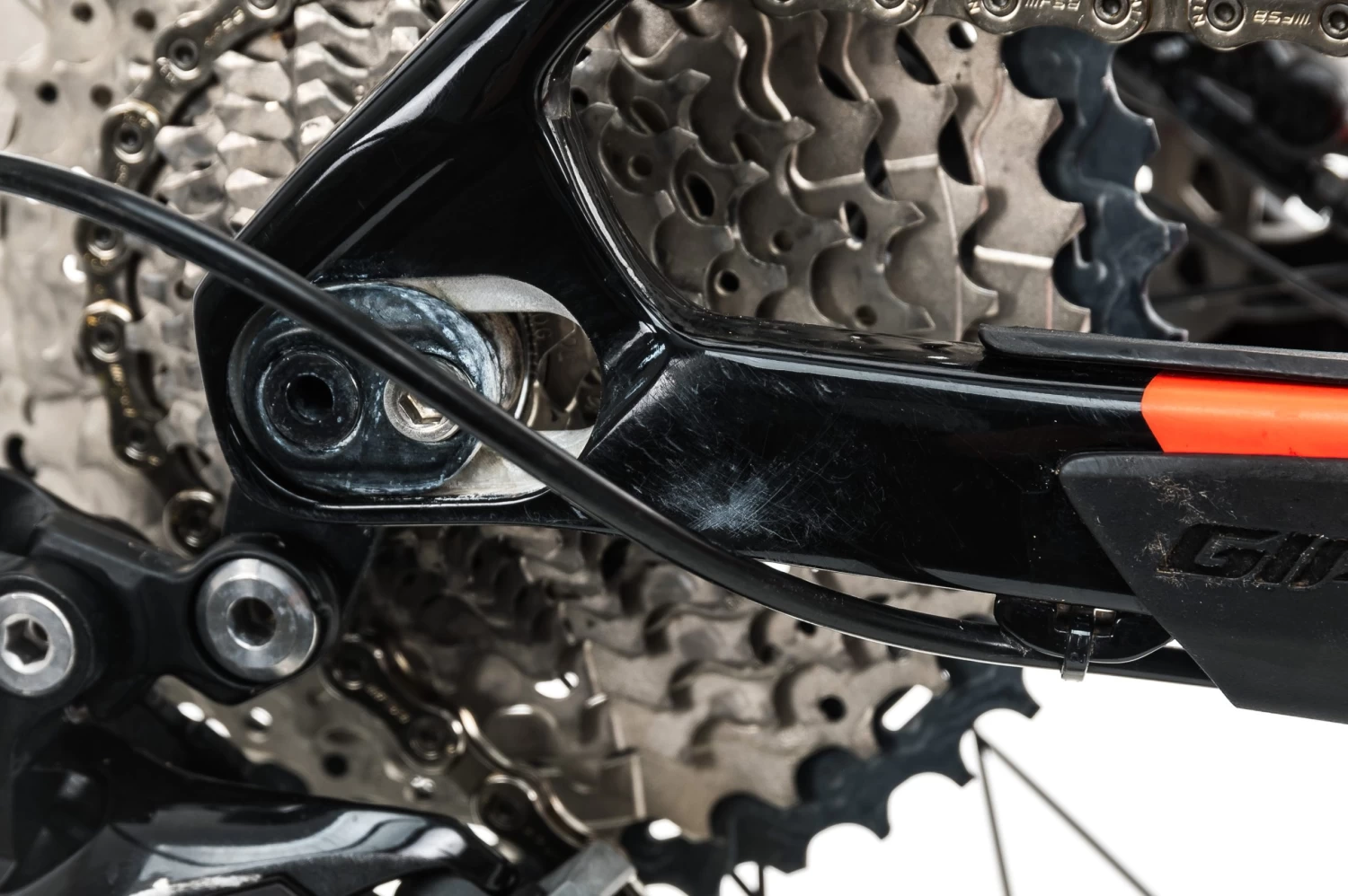 Giant XTC Advanced 27.5+ Mountain Bike - 2017, Small 9 Giant XTC Advanced 27.5+ Mountain Bike - 2017, Small - Image 7