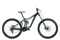 Giant Glory Downhill Bike - 2017, Medium