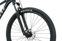 Giant Talon 4 Mountain Bike - 2021, Small -Professional Bicycle Discount Store BMT23903 PH2 05