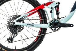 2019 Giant Trance 3 Mountain Bike - 2019, Medium -Professional Bicycle Discount Store BMT24401 PH1 04