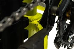 Giant Glory 27.5 2 Downhill Bike - 2016, Large -Professional Bicycle Discount Store BMT24728 PH1 09