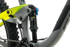 Giant Trance 2 Mountain Bike - 2018, Medium -Professional Bicycle Discount Store BMT26249 PH1 05