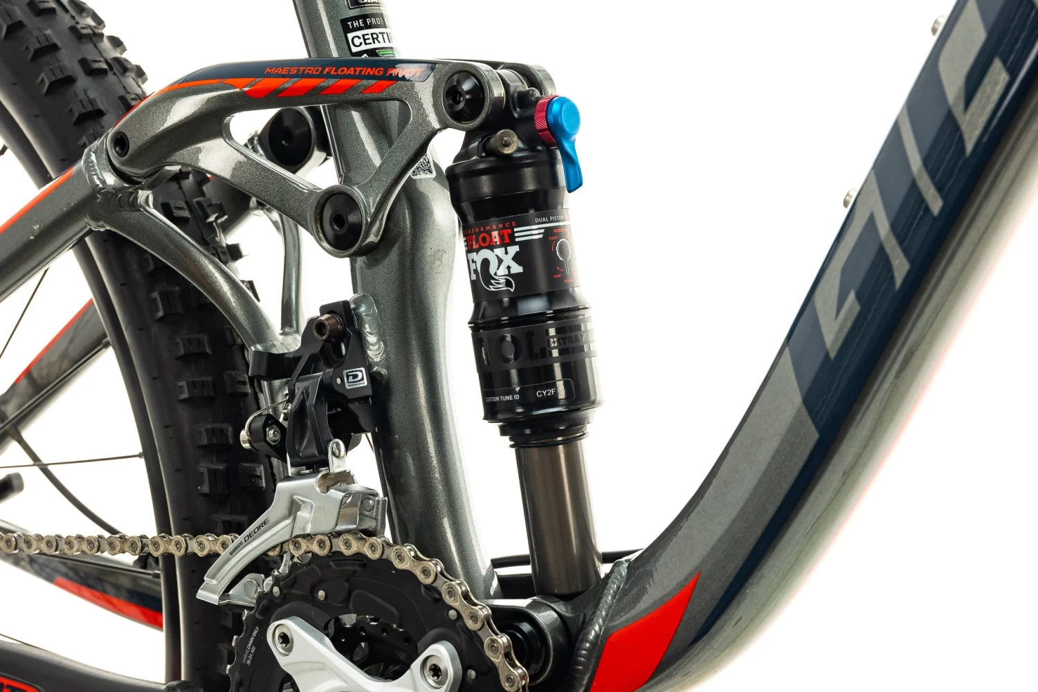 Giant Trance 2 Mountain Bike - 2016, Medium 7 Giant Trance 2 Mountain Bike - 2016, Medium - Image 5